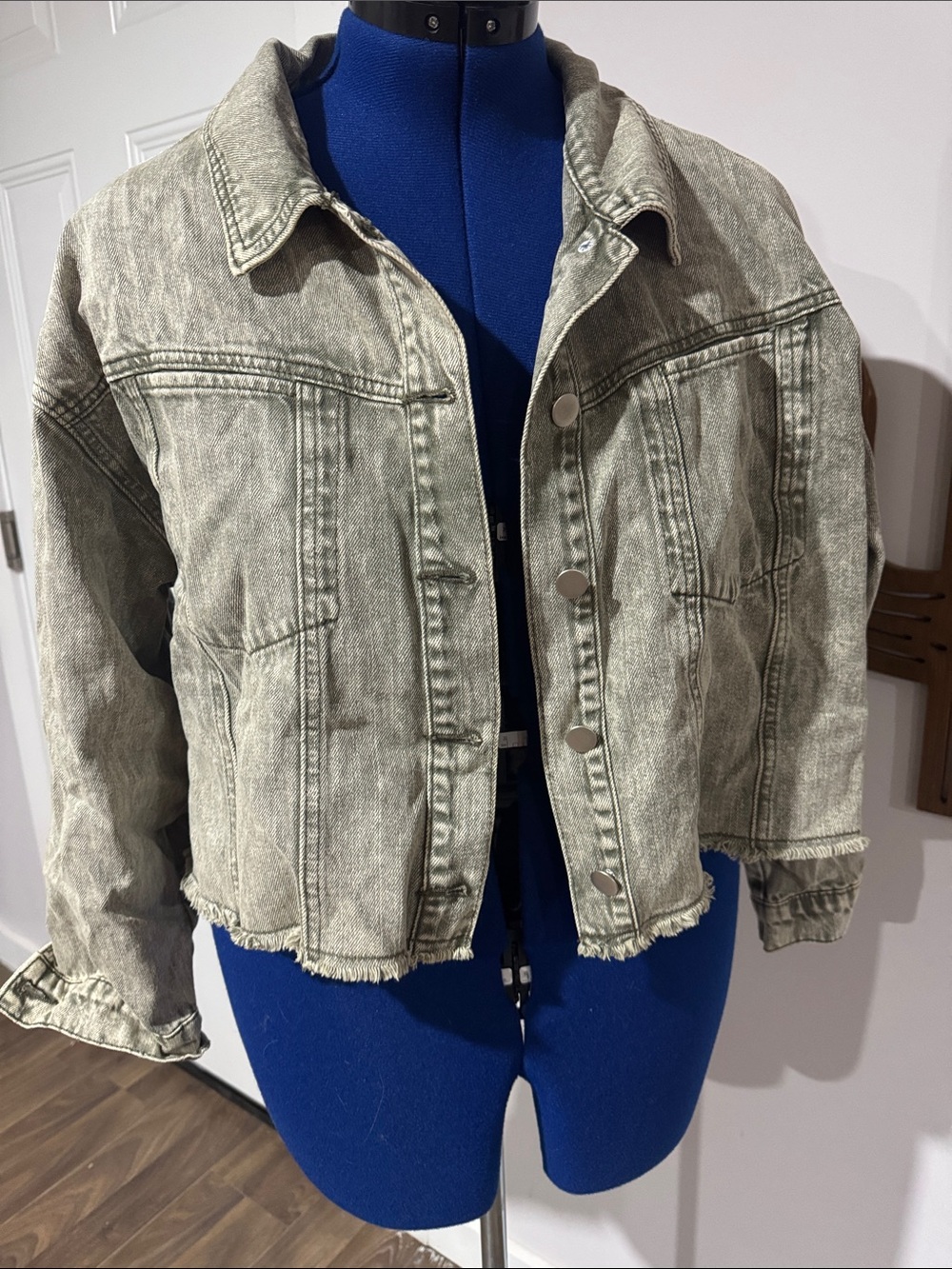 ARULA Washed Sage Green Cropped Denim Jacket